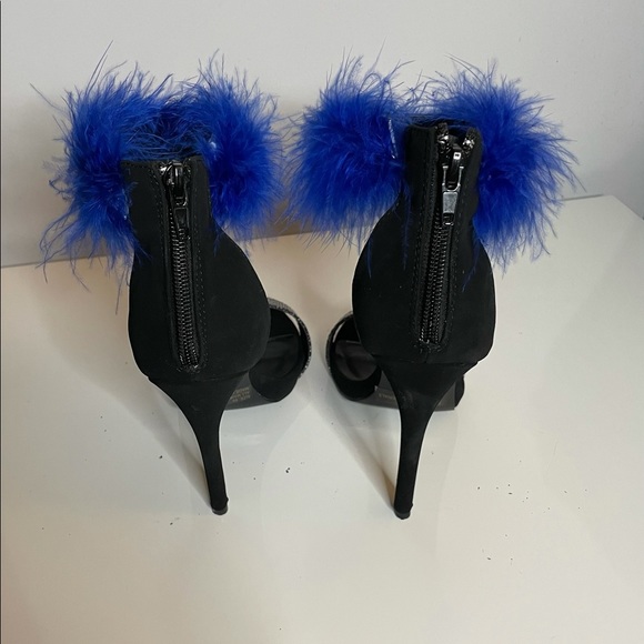 Shoes/Heels - Picture 6 of 7